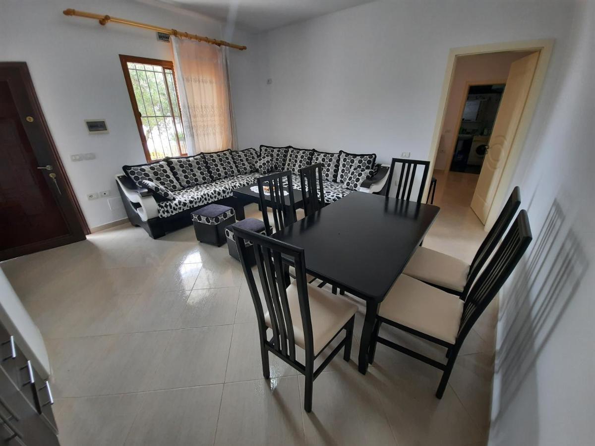 Apartment Flower Hill